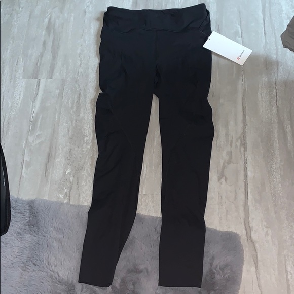 Lululemon Legging 25” - Picture 2 of 4